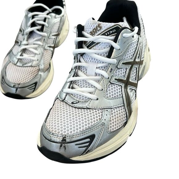 ASICS Gel-1130 White black and silver Gray Athletic Sneakers men’s size 8.5 main image 11